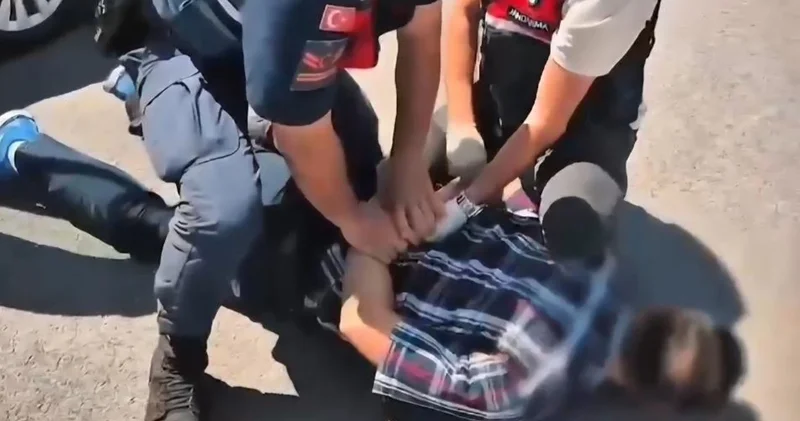 Kayseri de yakalandılar! Mide ve bağırsaklarından çıkanlar şoke etti