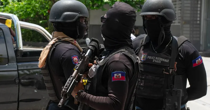 Haiti de polis operasyonu: 100 çete üyesi öldürüldü