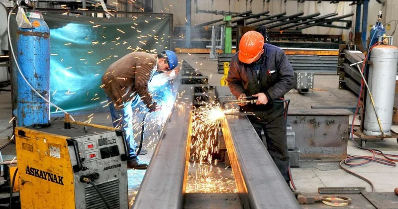 Sanayi üretiminde alarm: Bir yılın en büyük düşüşü Sözcü Gazetesi