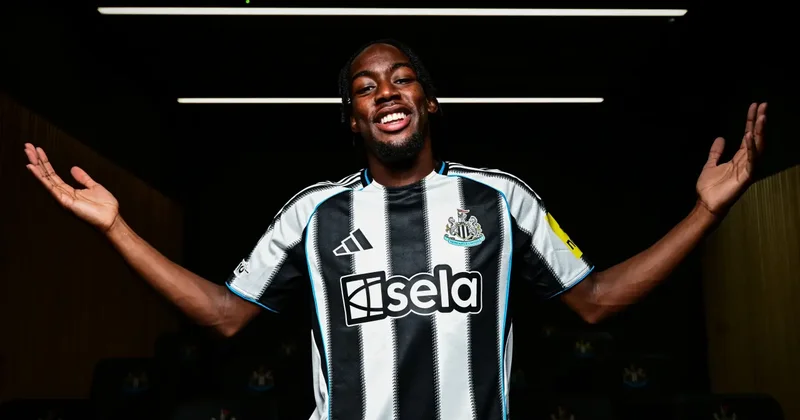 Premier Lig de çarpıcı transfer! Elanga nın yeni takımı belli oldu