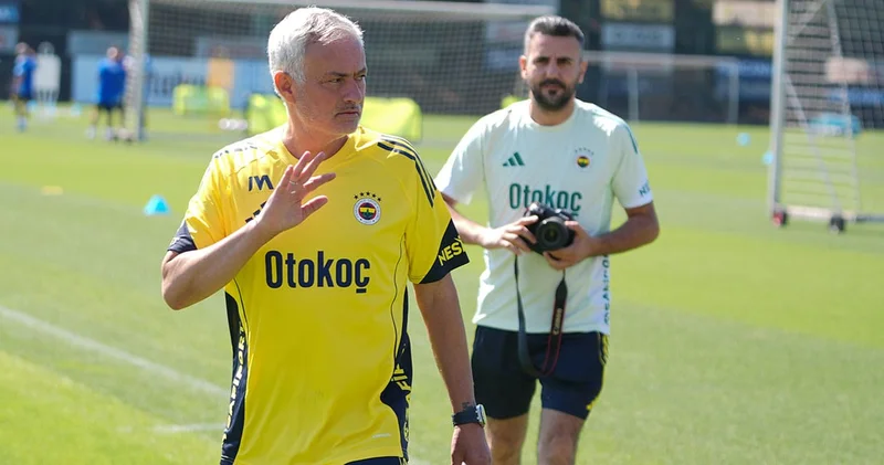 Fenerbahçe Mourinho farkıyla kazandı