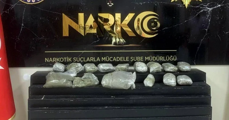 Araçtan 10 kilo skunk çıktı!