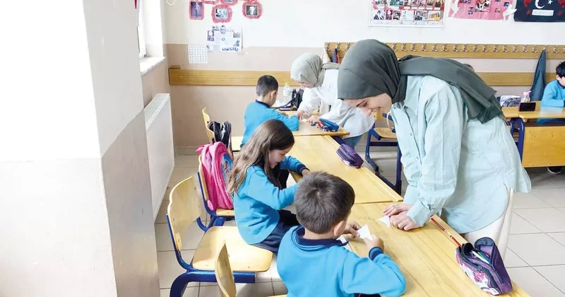Köy öğretmenleriyle bilim seferberliği