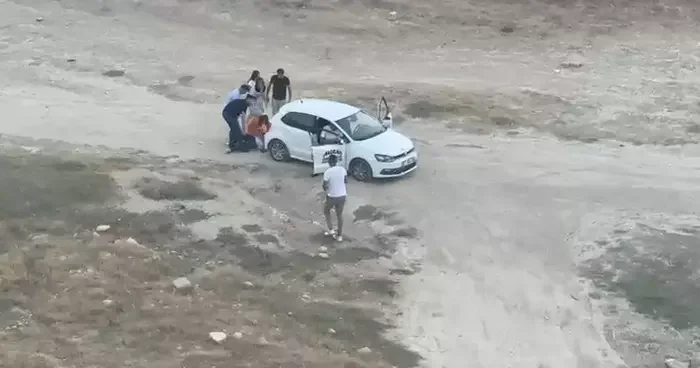 Adana da evlenme teklifi karakolda bitti! 14 yıllık sevgilisine hayatının şokunu yaşattı