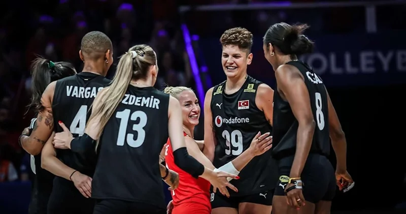 TÜRKİYE İTALYA VOLEYBOL MAÇI CANLI İZLE Türkiye İtalya voleybol maçı ne zaman, saat kaçta, hangi kanalda? Filenin Sultanları maçı izle!