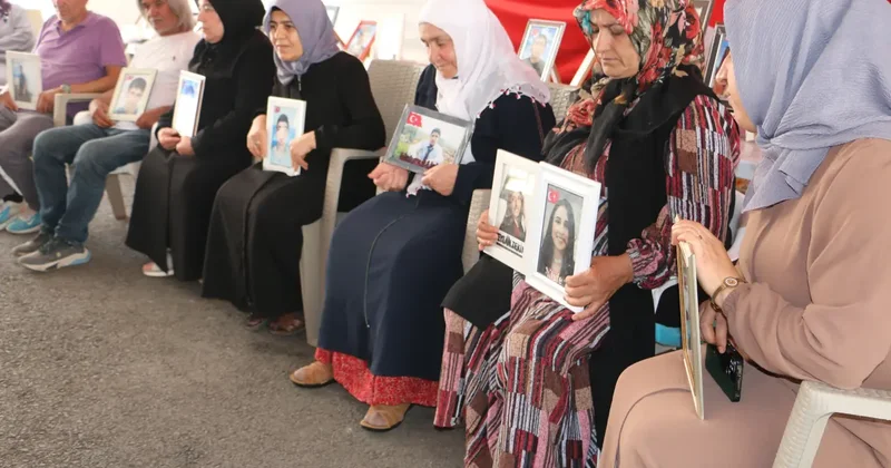 Diyarbakır anneleri PKK nın silah bırakmasını olumlu karşıladı