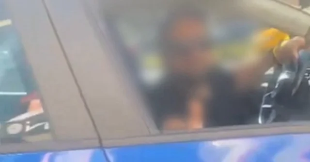 Esenyurt ta 16 yaşındaki kız çocuğunu ısrarla aracına çağırdığı öne sürülen zanlı tutuklandı VİDEO İZLE