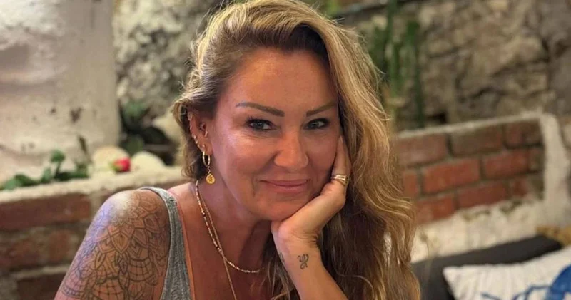 Pınar Altuğ: Yaşadıkları yeter artık sevgi görsünler!