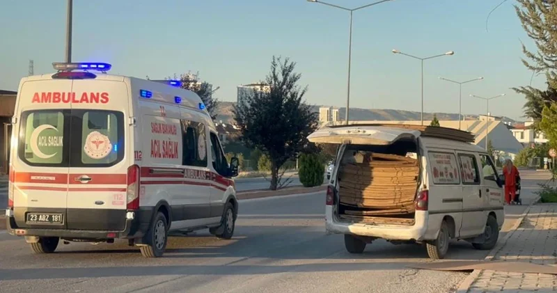 Elazığ da panelvandan düşen çocuk ağır yaralandı