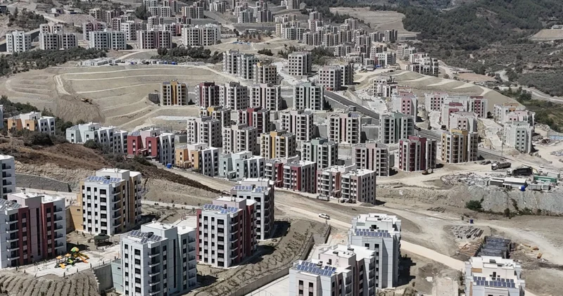 Asrın felaketi yerle bir etmişti, devlet yatırımlarıyla hayat buluyor