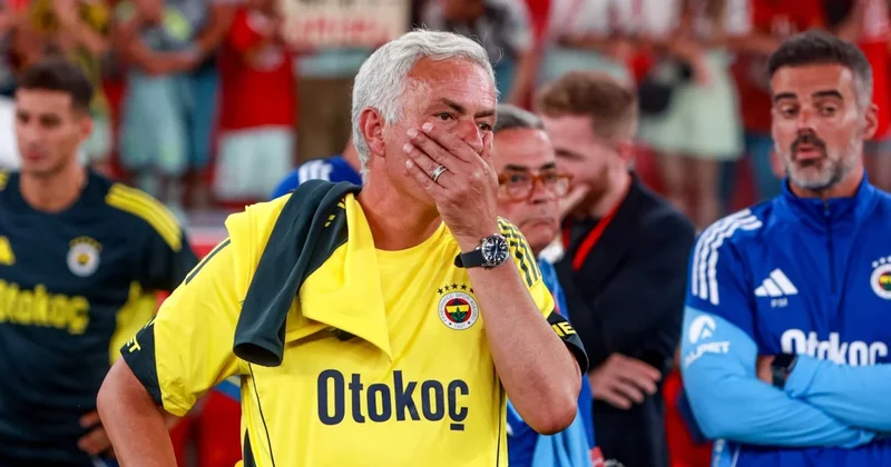 Jose Mourinho yu şaşkına çeviren karar Sözcü Gazetesi