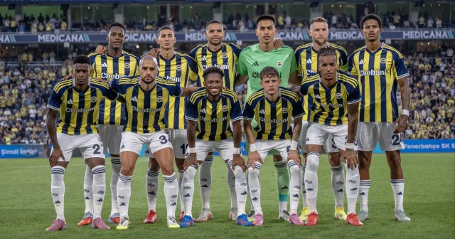 Fenerbahçe ye sakatlık şoku: Feyenoord maçına devam edemedi Futbol Haberleri