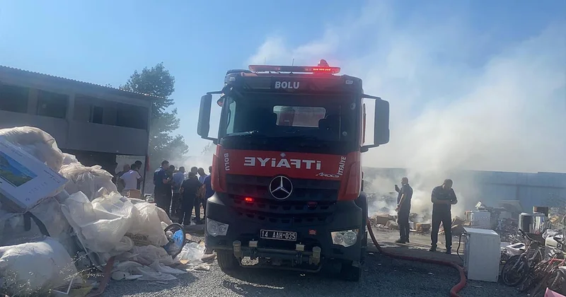 Bolu da hurda deposu yangın Sözcü Gazetesi