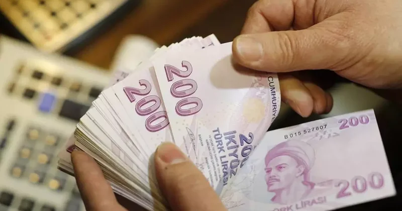 Hükümetin zam teklifine Memur Sen den ilk tepki: Ortada pazarlık yapacak bir teklif yok