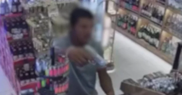 Tekirdağ da kurusıkı tabancayla marketten para gasbeden zanlı tutuklandı VİDEO İZLE