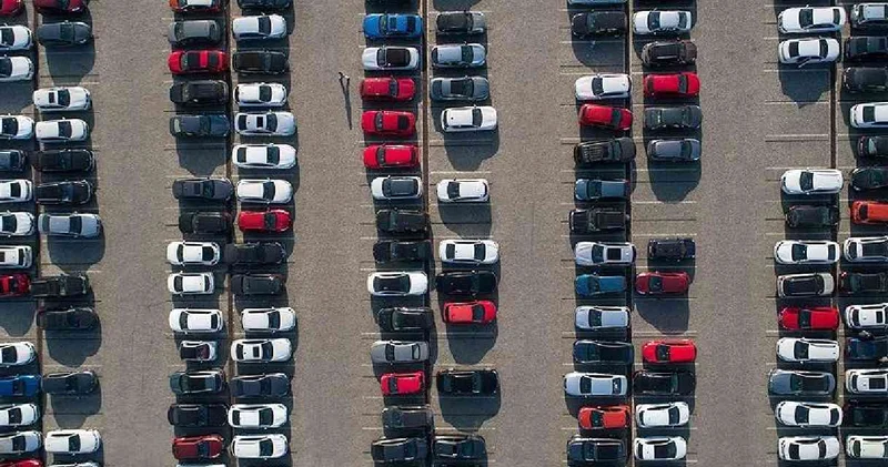 Bu otomobiller adeta yatırım aracı: İşte değer kaybı en az olan modeller