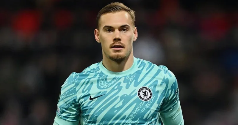 Galatasaray kaelci transferinde yeniden Filip Jorgensen e yöneldi!
