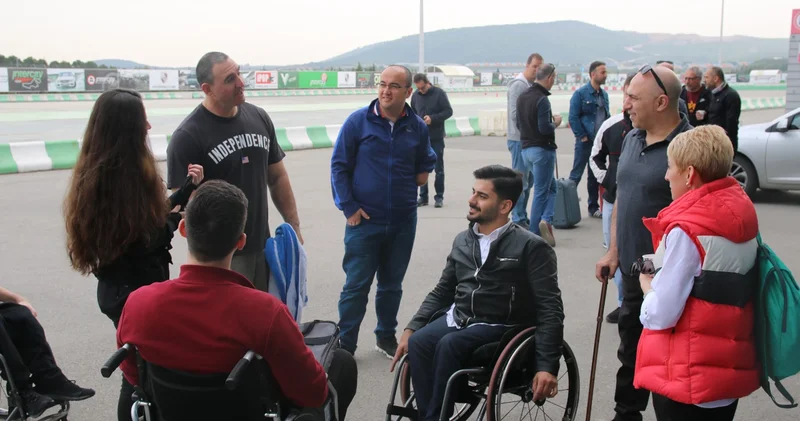 Engelli bireylerin ehliyet bilmecesi, sosyal hayatları kalmadı!