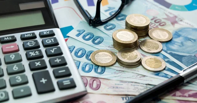 Memur ve emeklilere ilk zam teklifi bugün: Maaşlara zam pazarlığında kritik saat belli oldu Ekonomi Haberleri