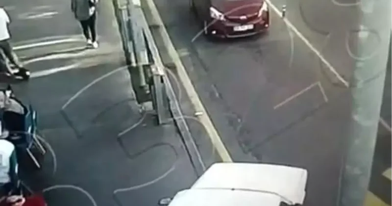 Yolu bıraktı, kaldırımdan ilerledi