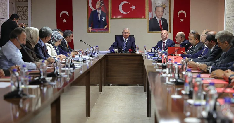 Bakan Güler: Terörsüz Türkiye hedefi ülkenin tamamını kuşatan bir kardeşlik çağrısı