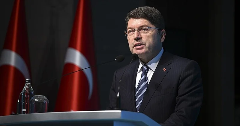 Adalet Bakanı Tunç tan yeni mahkemelerin yargı çevrelerinin belirlenmesine ilişkin paylaşım