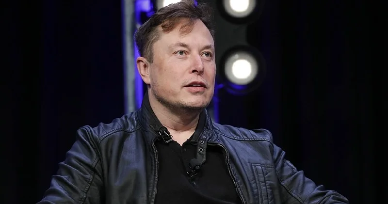 Dünyanın en zengin insanı Elon Musk, Apple a karşı dava açacak