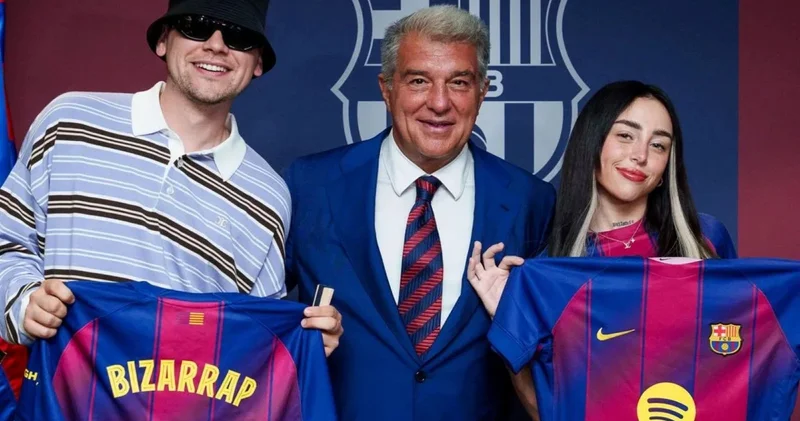 Barcelona ünlü şarkıcının ismini formaya yanlış yazdı!
