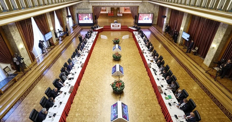 DEM Parti den komisyon gündemi açıklaması