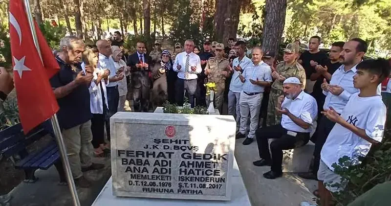 Şehit Başçavuş Ferhat Gedik, Hatay daki mezarı başında anıldı