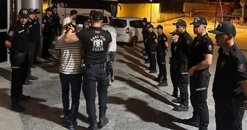 Hatay da 1 kişinin bıçakla yaralandığı kavgaya ilişkin 5 zanlıdan 4 ü tutuklandı Güncel haberler