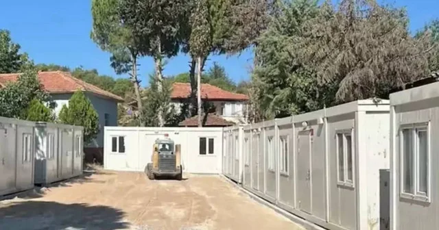 Sındırgı’da depremzedeler için konteynerler kuruldu Balıkesir Haberleri