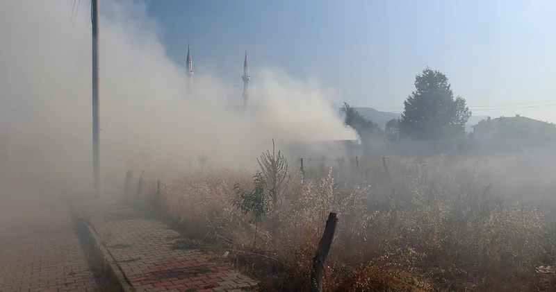 Bolu da hurda deposunda yangın: Dumanlar gökyüzünü kapladı