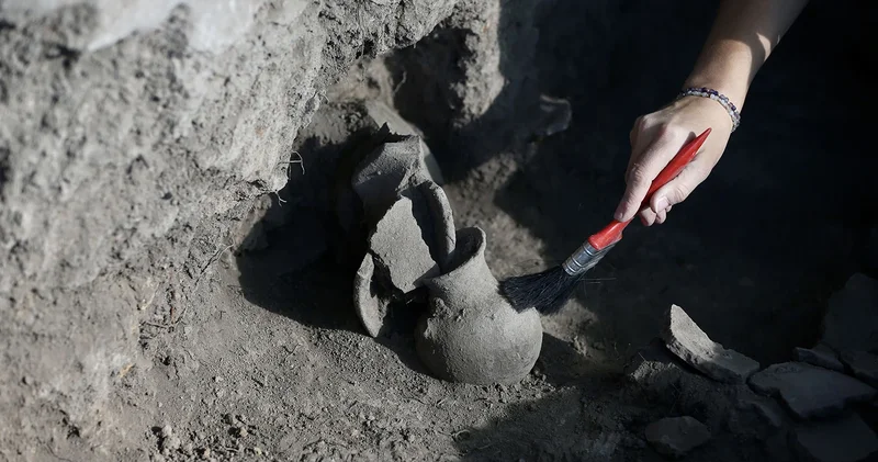 5300 yıllık tarih gün yüzüne çıkıyor; Muğla da yapılan kazıda bulundu
