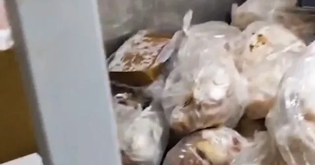 Bakanlıktan Ankara da gıda denetimi: 1 ton uygunsuz ürün imha edildi VİDEO İZLE