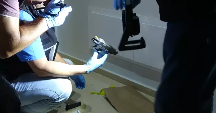 Posta kutusunda tabanca paniği