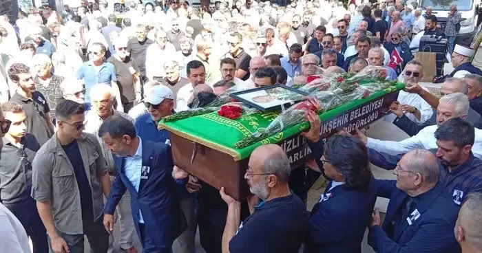 Denizli siyasetinin önemli ismi Yağcı son yolculuğuna uğurlandı