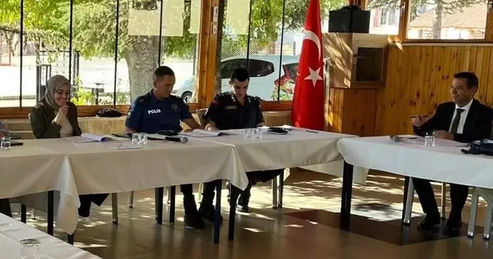 Gölpazarı nda eğitim güvenliği toplantısı gerçekleştirildi