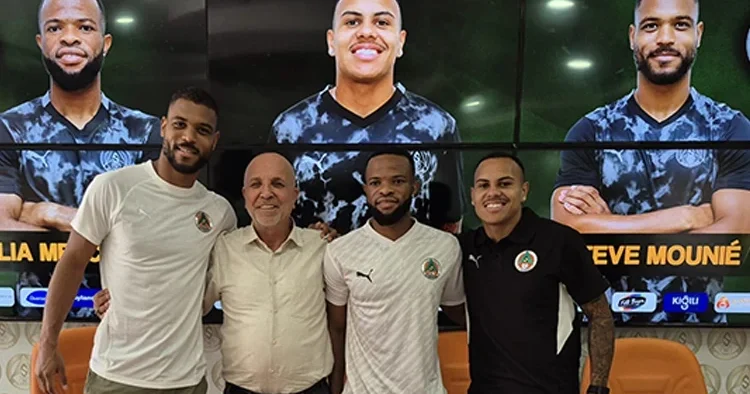 Alanyaspor da 3 imza birden!