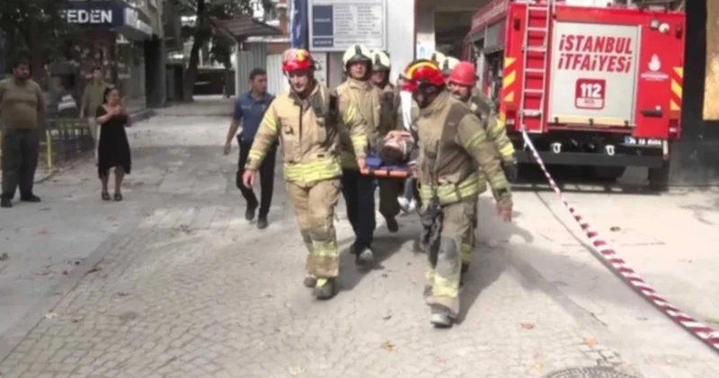 Kadıköy’de şantiyede istinat duvarı kaydı: 2 işçi altında kaldı!