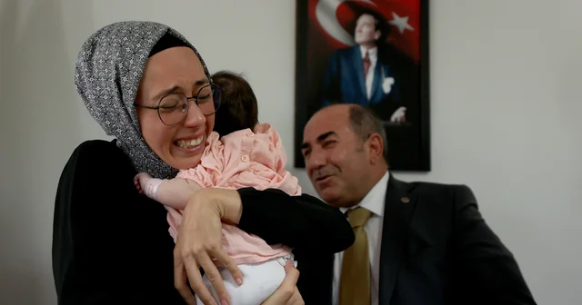 Antalya da devlet korumasındaki 5 çocuk koruyucu aileleriyle buluştu Antalya Haberleri