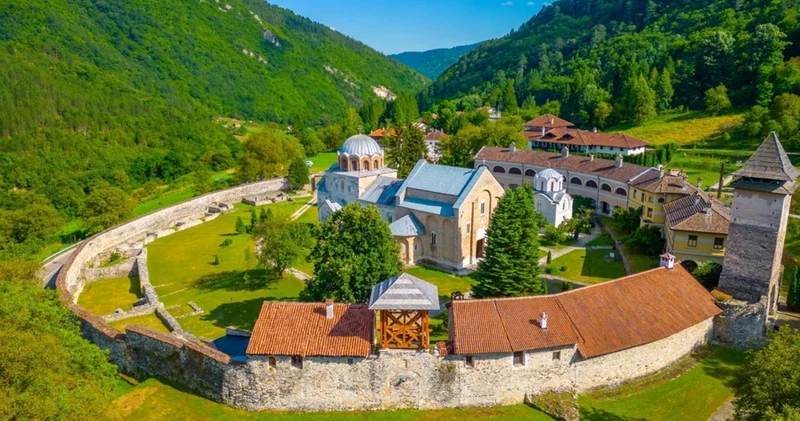 Terk edilmiş köyler, tropik cennetler... UNESCO Dünya Mirası Listesi’ndeki az bilinen noktalar!