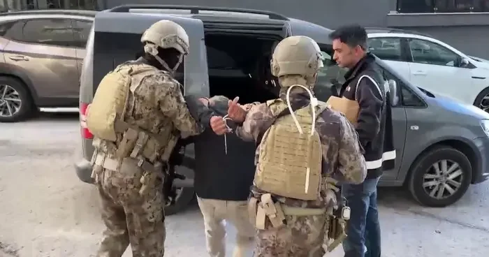 Erzurum da polisten tefecilere şafak operasyonu: 3 tutuklama