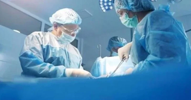 Akıllara durgunluk veren skandal! Ameliyatı bırakıp hemşireyle cinsel ilişkiye girdi!