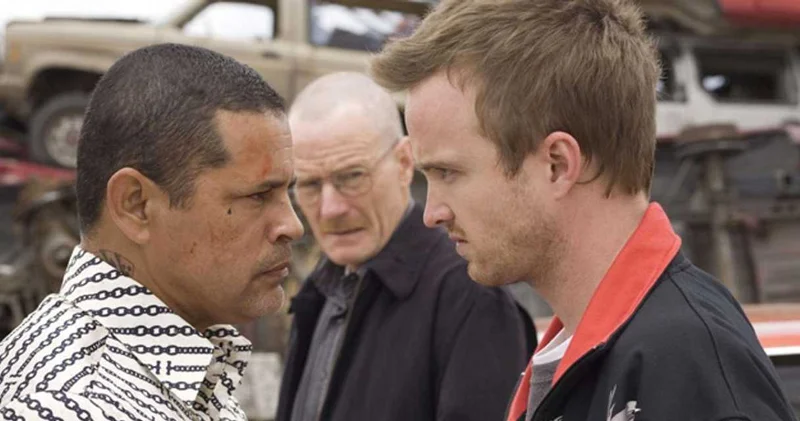 Breaking Bad yıldızı arabasını yıkarken gözaltına alındı