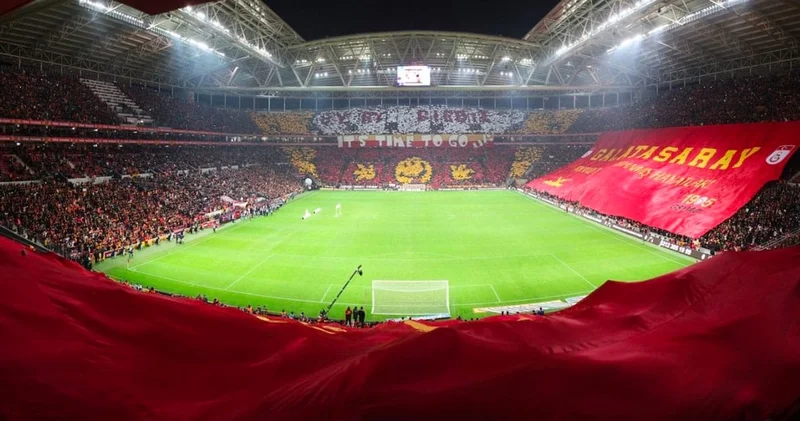 Galatasaray ın stadında bir ilk