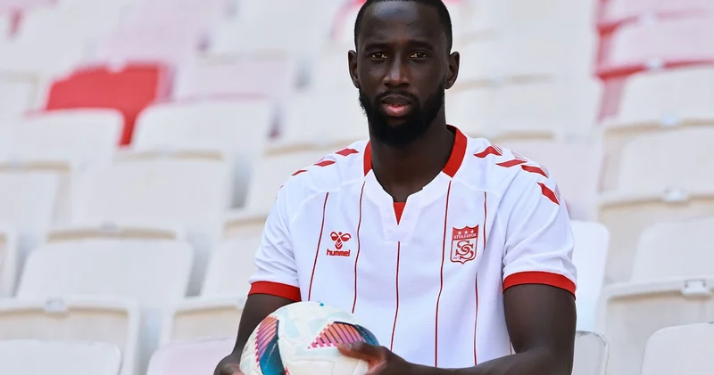 Samba Camara, Sivasspor’a veda etti