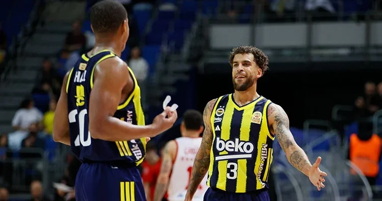 Fenerbahçe Beko evinde Karşıyaka yı mağlup etti!