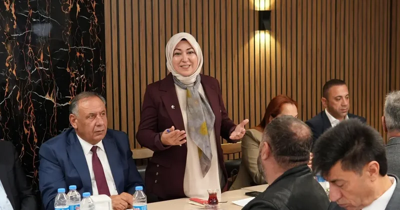 Rukiye Toy İstanbul’da STK temsilcileriyle bir araya geldi