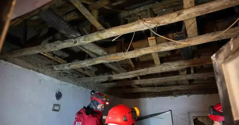 Denizli de Düğün Hazırlığı Sırasında Tavan Çöktü